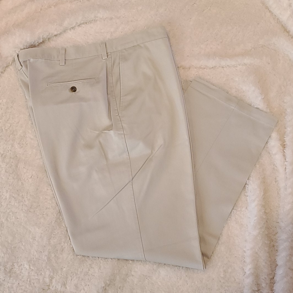 Haggar Khakis